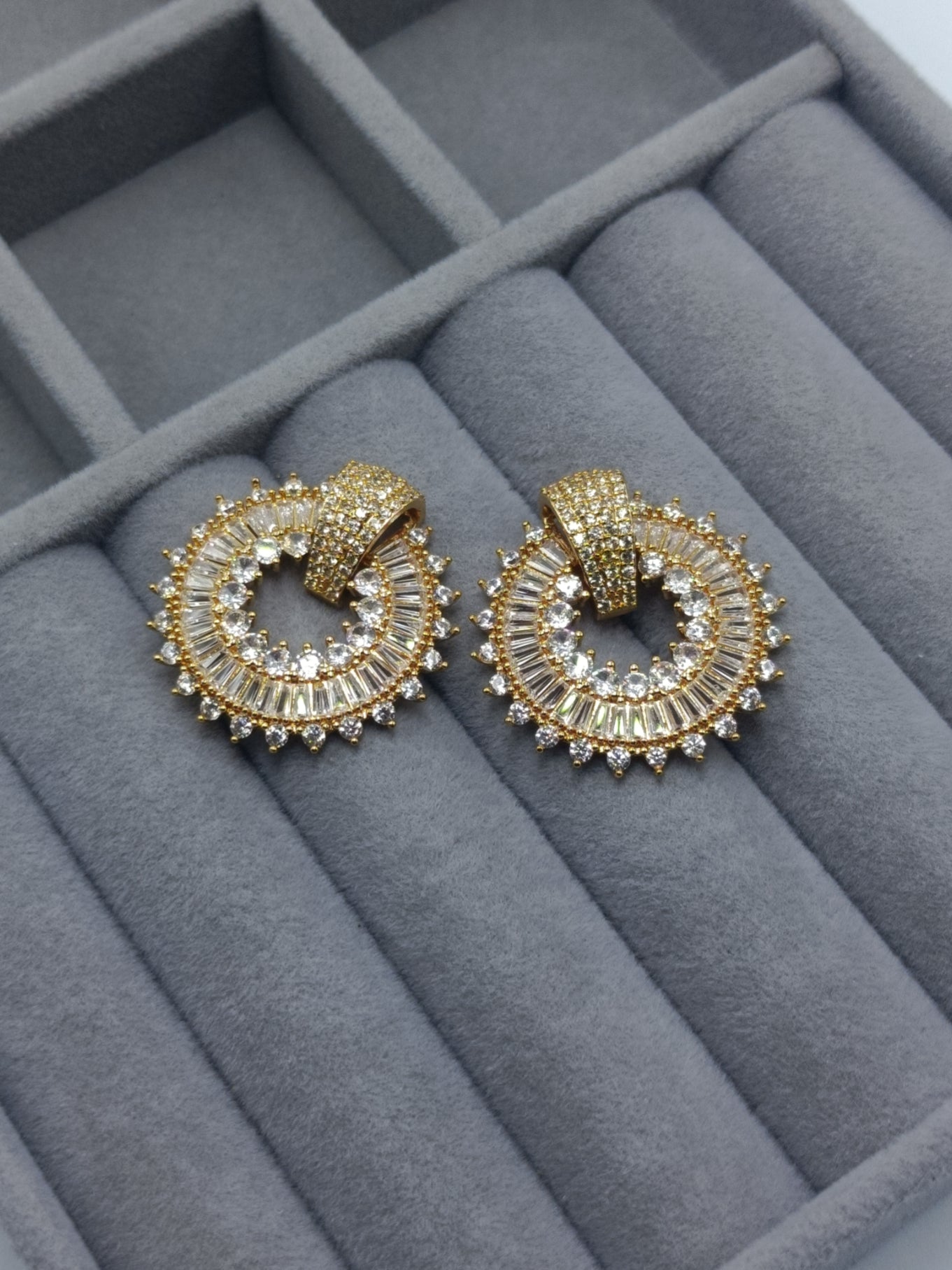 Glamour Earrings