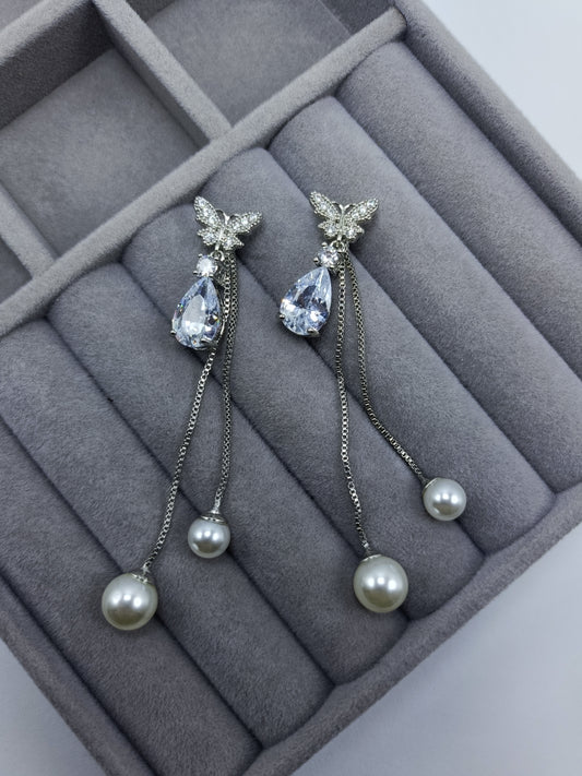 Butterfly Pearl Tassel Earrings