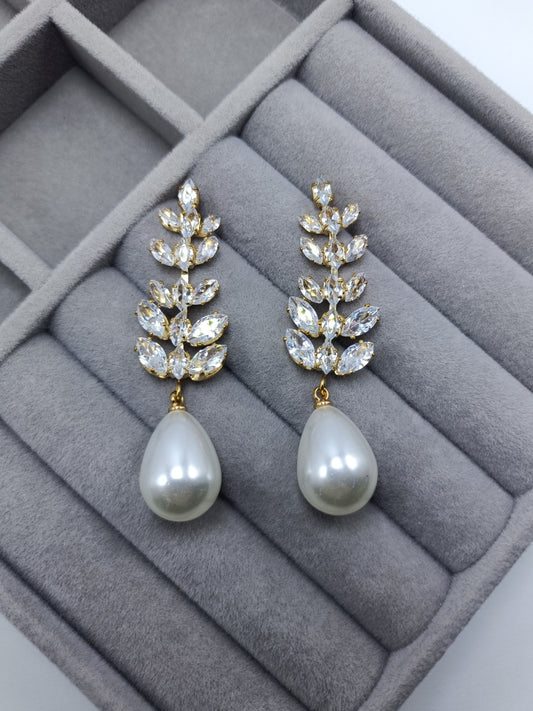 Pearl Drop Earrings