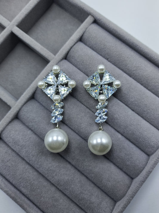 Pearl Stone Earrings