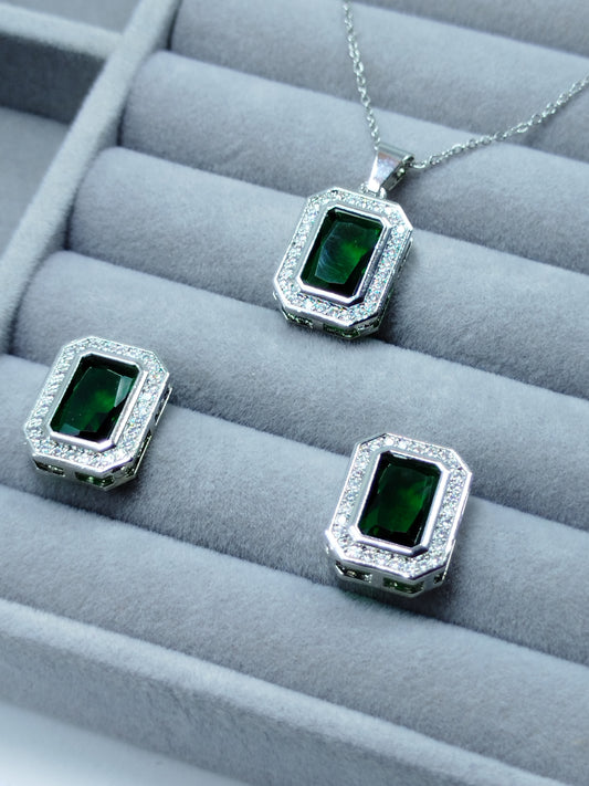 Green Emerald Silver Necklace Set